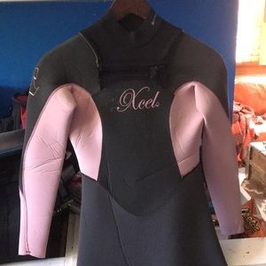 Xcel women’s wetsuit size 4